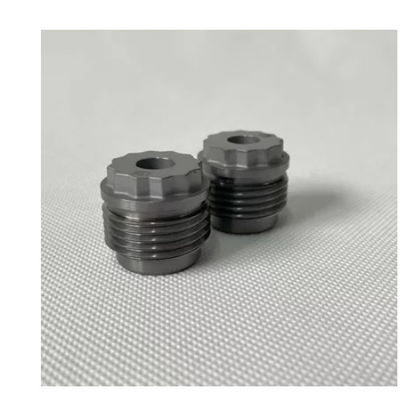 Резьбовая форсунка из твердого сплава для бурения скважин 26,30 мм, длина, марка YG8